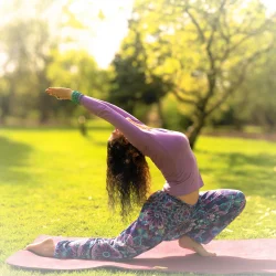 Yoga met Anna Anuttara